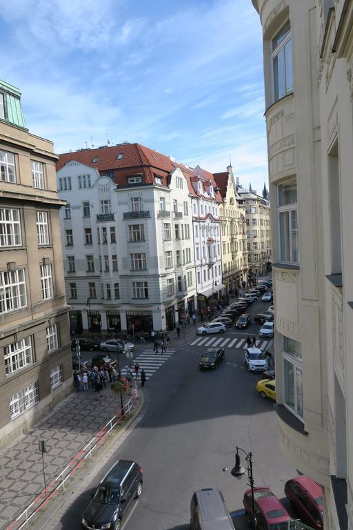 براغ Old Town Square Superior Apartments - Valentin المظهر الخارجي الصورة